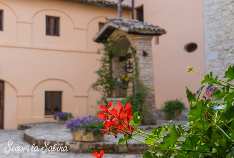 Chiostro Santuario di Fonte Colombo - Valle Reatina