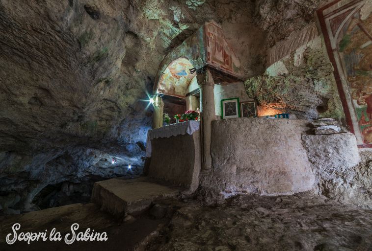 Grotta di San Michele Arcangelo al Tancia in Sabina